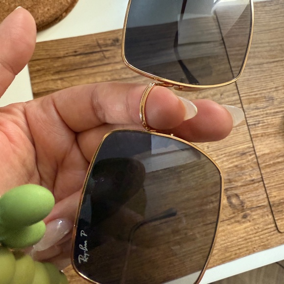 Raybans SQUARE 1971 CLASSIC sunglasses - Picture 2 of 6